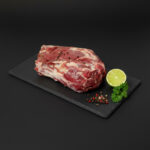 Wildschwein Nacken mit Knochen von WildJaeger