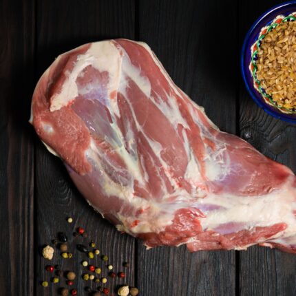 Wildschwein Schulter mit Knochen